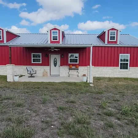 Cozy K&Bm Ranch Vila